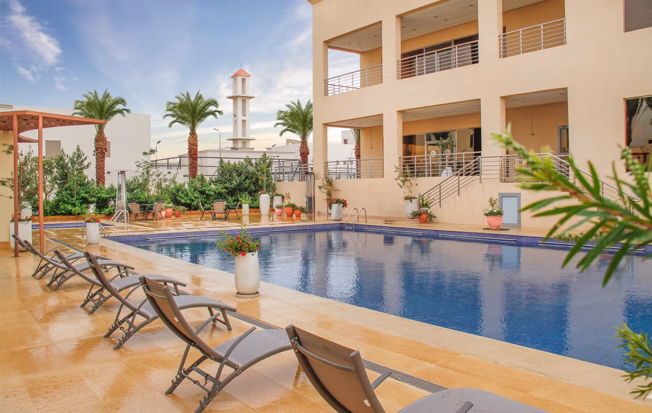 Dara Village — pool
