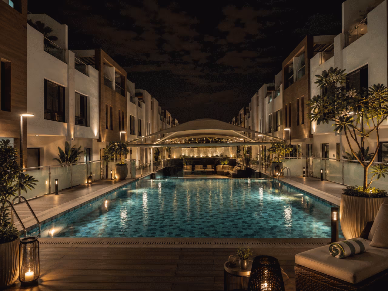 Midtown Khalidiyyah — pool