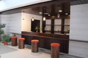 Al Yamama Village — Bar