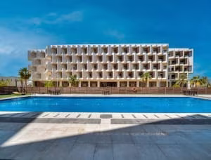 Canary Vista — pool
