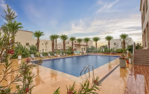 Dara Village — pool