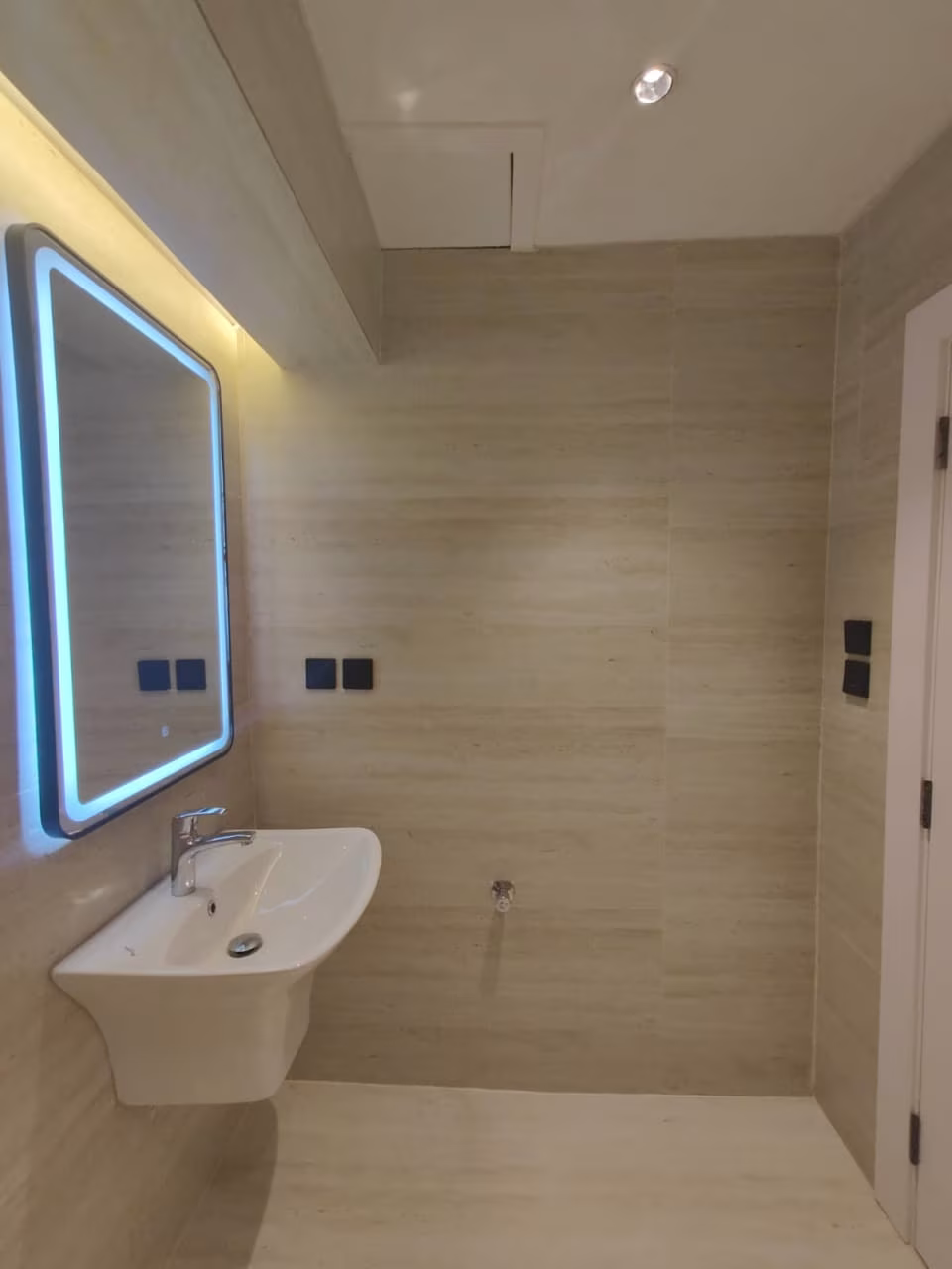 Apartment – 2 Bedrooms