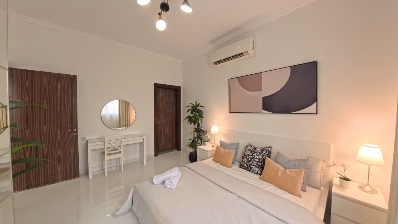 Apartment – 1 Master Bedroom