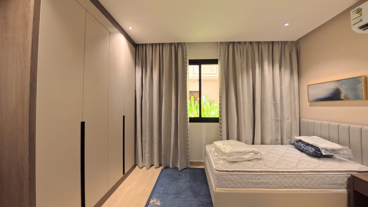 Apartment – 2 Master Bedrooms Suite - Premium