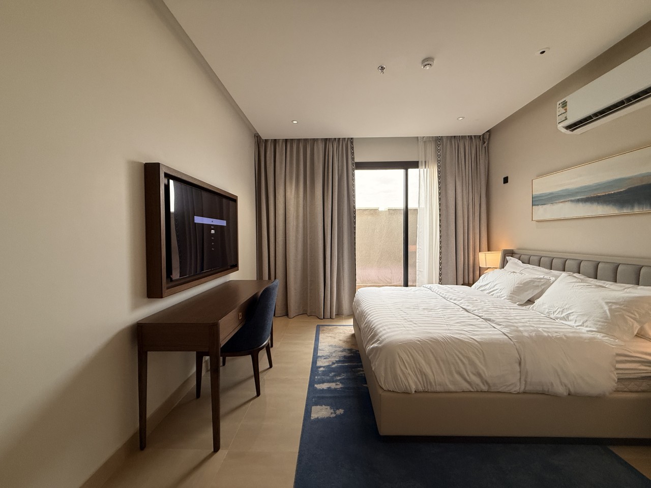 Apartment – 3 Bedrooms