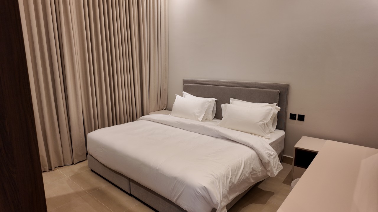 Apartment – 3 Bedrooms