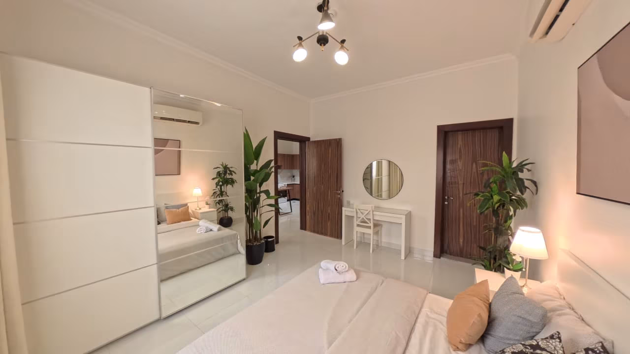 Apartment – 1 Master Bedroom