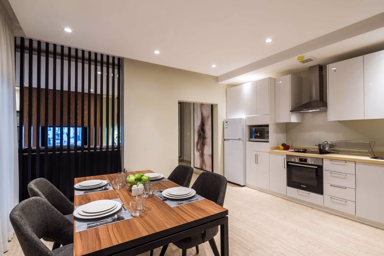 Apartment – Classic One Bedroom Apartment - Back View