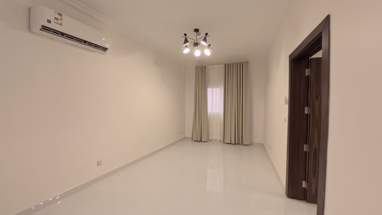 Apartment – 1 Master Bedroom