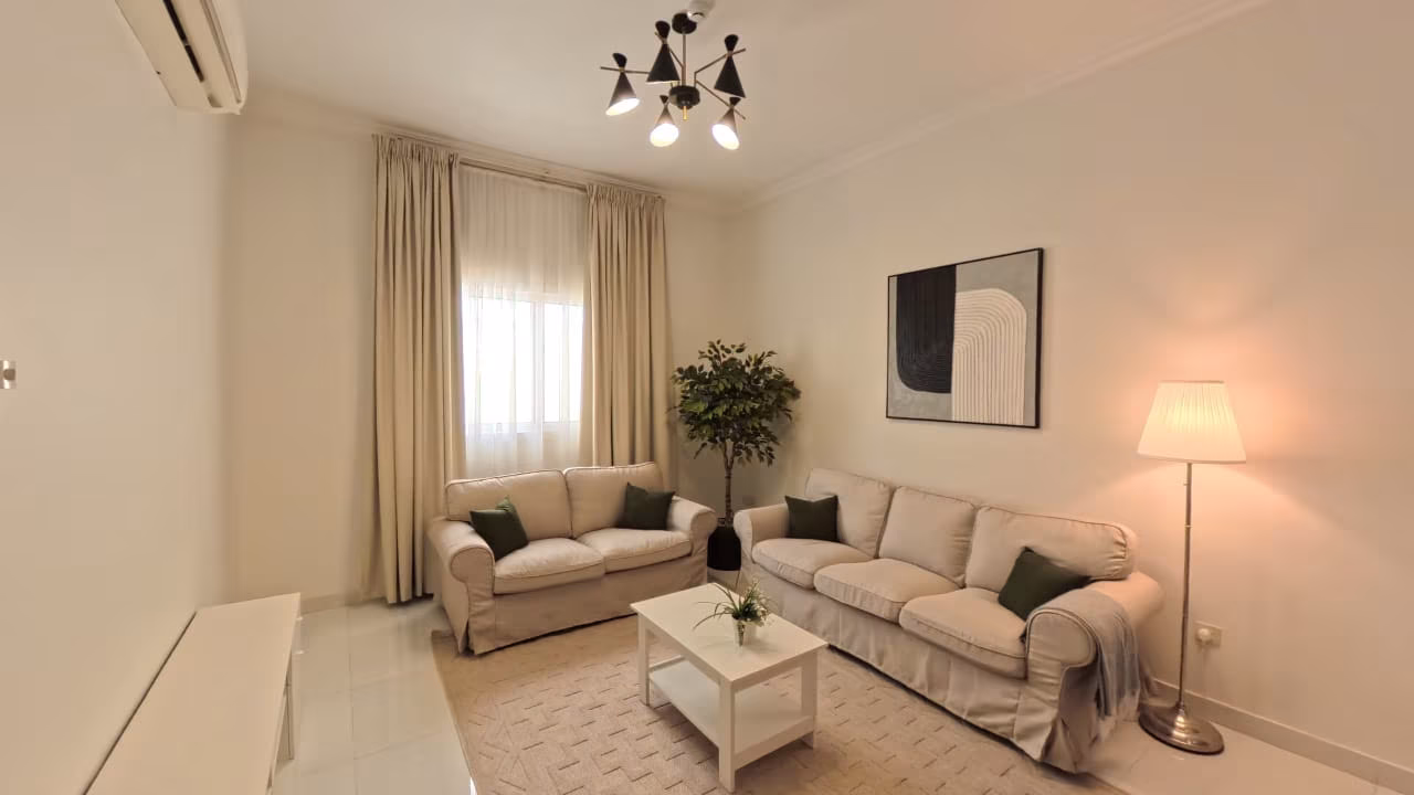 Apartment – 1 Master Bedroom