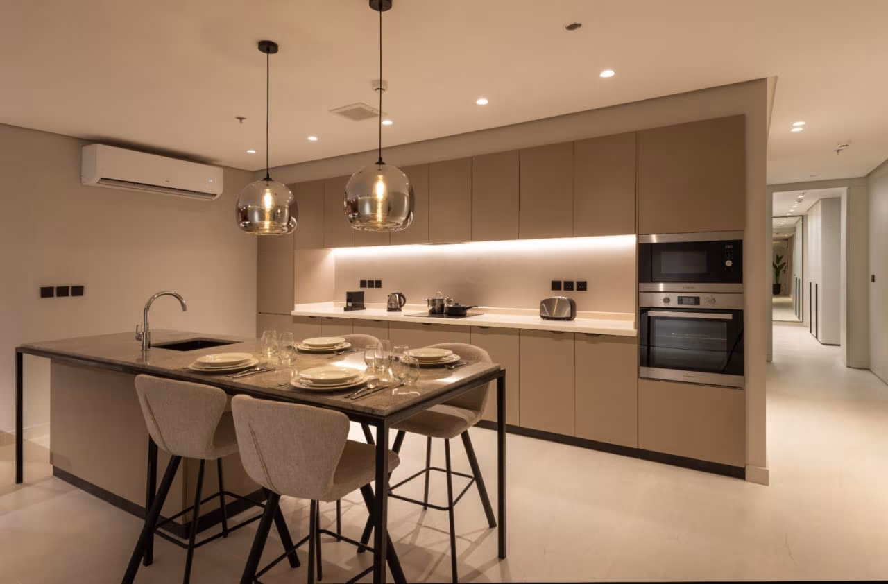 Apartment – Master Bedroom Suite & Twin Bedroom