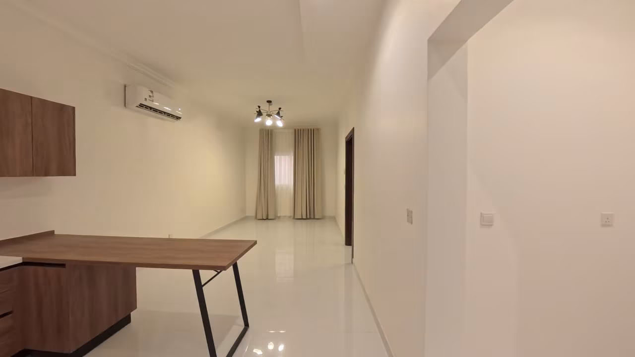 Apartment – 1 Master Bedroom