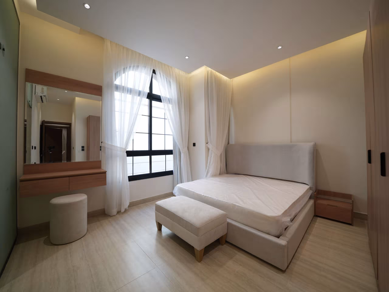 Townhouse – 2 Bedrooms